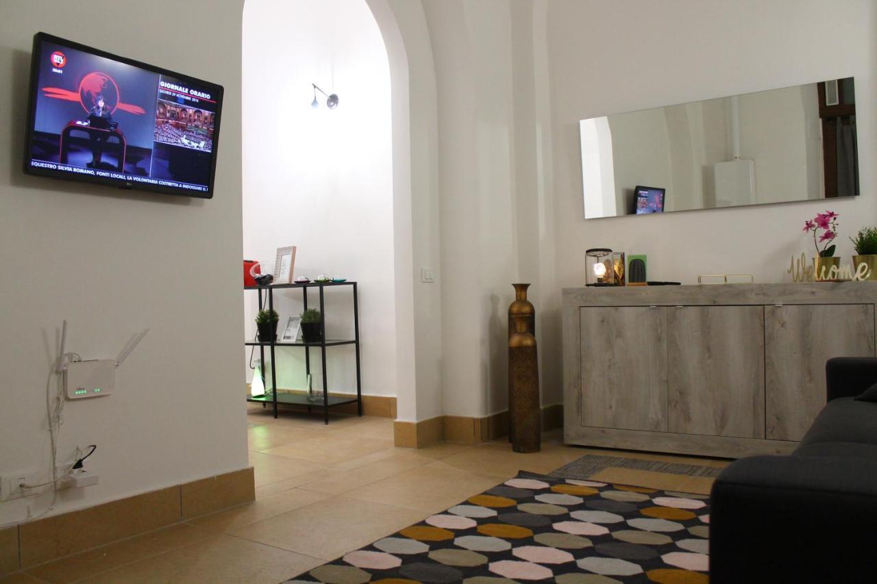 רומא Exclusive Central Apartment 48 מראה חיצוני תמונה